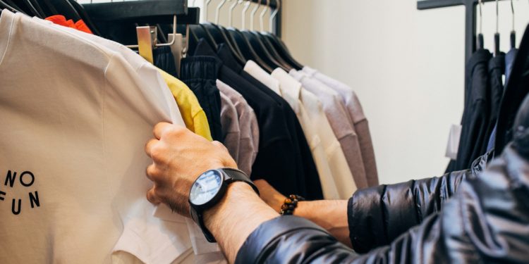 Top 10 Must-Visit Shopping Destinations Around the World