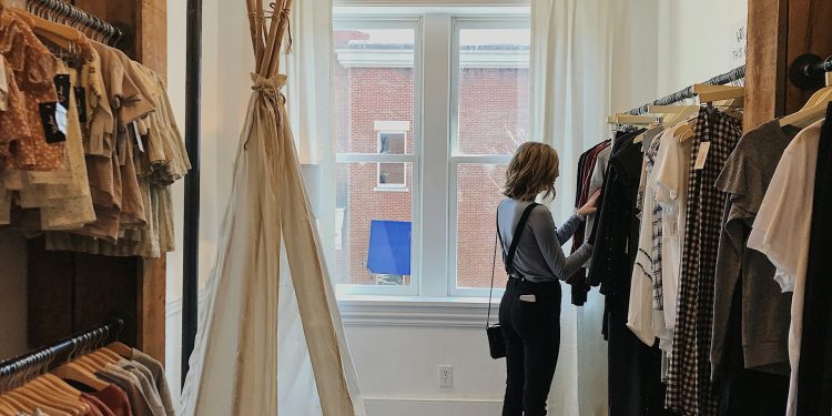 The Ultimate Guide to Finding the Best Deals Online