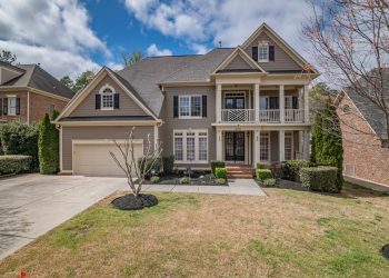 Real Estate Investment Trusts: A Beginner’s Guide