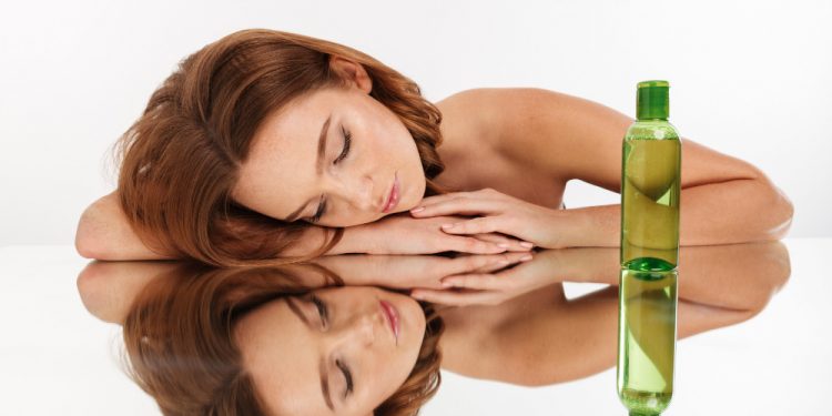 Winter Hair Rescue: 8-Oil Blend for Curly Hair